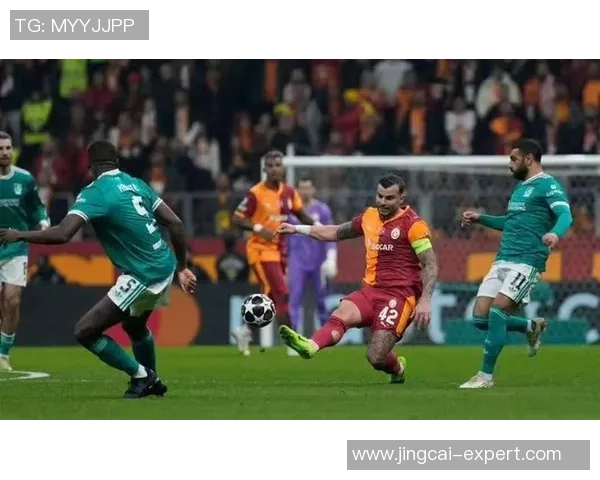 中超赛场波尔图与利物浦激战成平局历史冷门引发全场震动